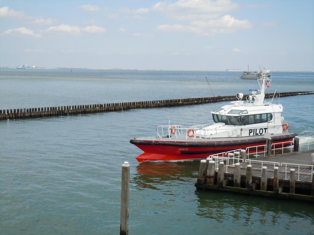 Belgische Loodsensocieteit Hotel Vlissingen Luaran gambar